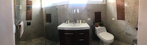 Se Vende Hermosa Villa-300m²-5h+4.5b+5p+1m-urb.cerrada-loma Linda-eg