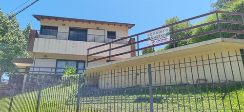 Casa En Venta En Playas De Oro Villa Carlos Paz , Escritura , Apto Crédito Hipotecario