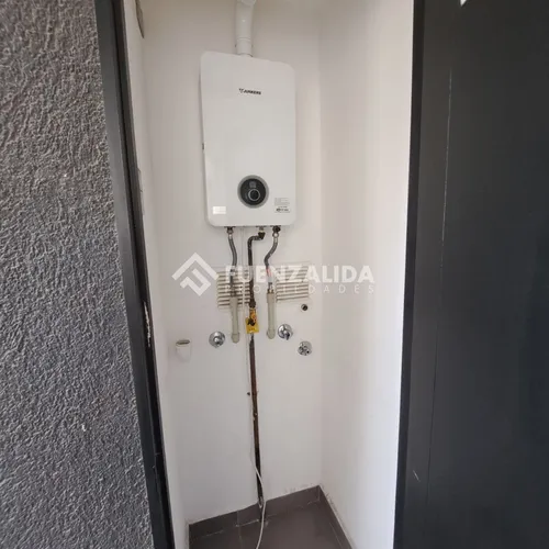 Departamento Seminuevo En Venta De 2d/1b Metro Lo Ovalle