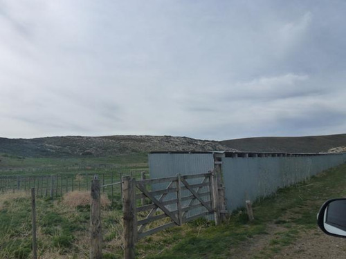 Inmobiliaria Comodoro - Campo A 80 Km De Esquel Sobre Ruta 40 Pavimentada