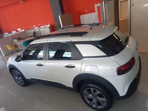 Imagen 12 de 15 de Citroën C4 Cactus 1.6 Vti 115 Feel Pk