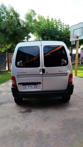 Partner Furgón Mixto Con Doble Portón Lateral Hdi 2019