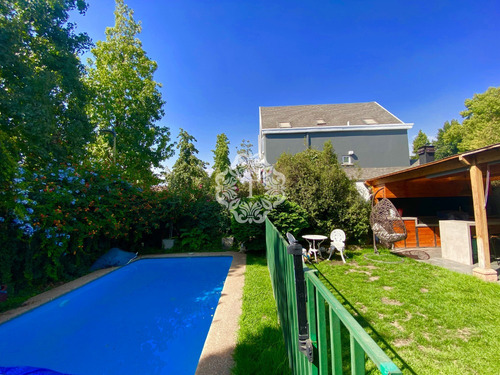 Imagen 6 de 19 de Casa Remodelada, 4d/4b, Mas Servicios, Piscina, 3 Pisos