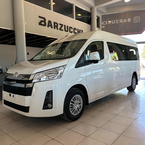 Toyota Hiace 2.8 Tdi Commuter 6at 14a