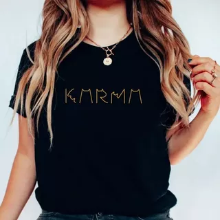 Camiseta Taylor Swift Karma Is A Cat Shirt, Swiftie Merch 2