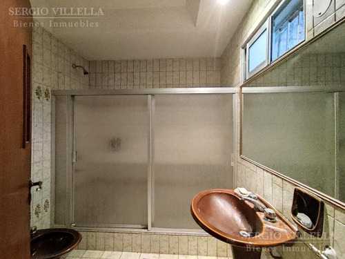 Imagen 14 de 30 de Casa De 4 Dormitorios En Venta En Rosario