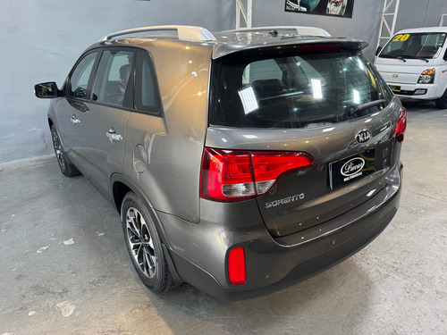 Kia Sorento 2.4 Ex 5l 4x2 Aut. 5p