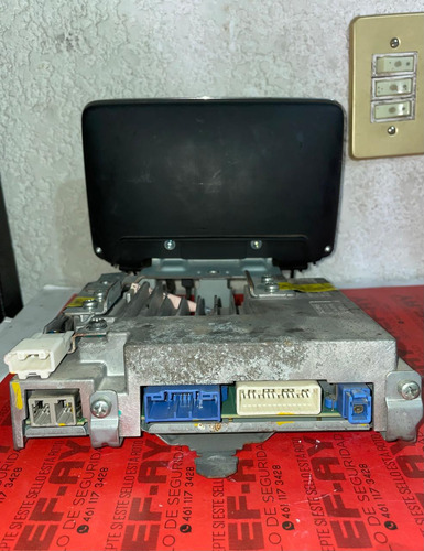 Pantalla Y Módulo Mazda 2, Cx3 17-18 D09h-61-1j0a (Usado)