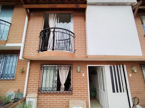 Vendo Casa Conjunto Barajas En El Sector Del Poblado En Pereira