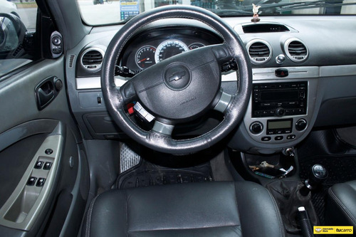 Chevrolet Optra 1.6 Advance