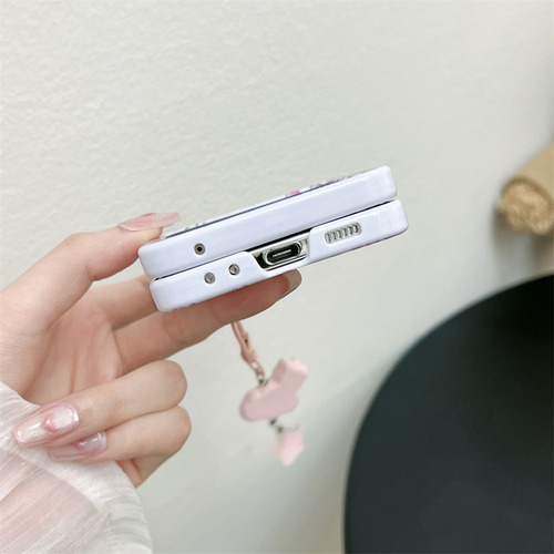 Funda De Hello Kitty Con Dije Para Celular Zflip3/4/5/6
