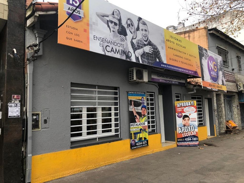 Imagen 2 de 2 de Local Comercial De 10 X 22 En Monte Grande