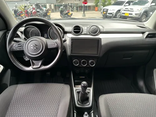 Suzuki Swift 1.2 Hybrid 2Wd