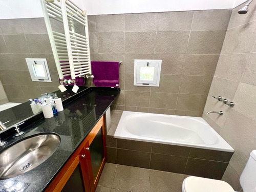 Venta Casa En Barrio Privado Aguadas - 3 Dormitorios