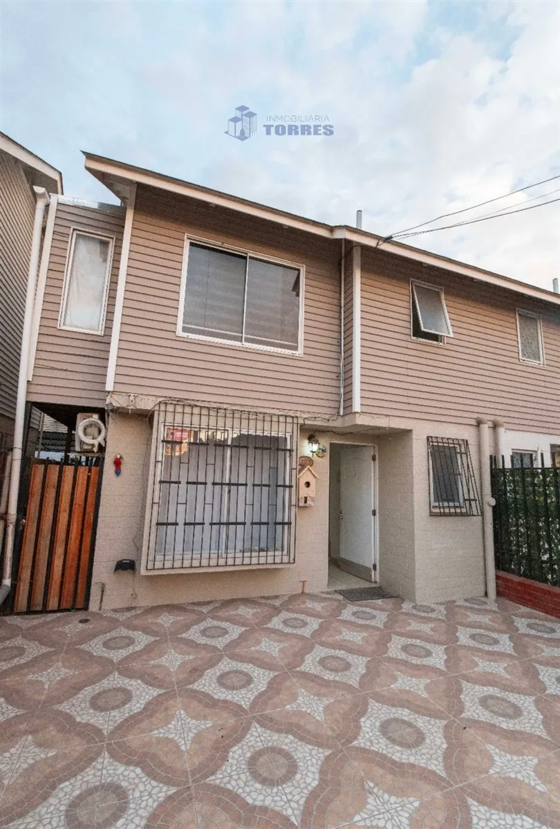 Imagen 5 de 17 de Casa En Arriendo De 4d-2b-2e En Puente Alto