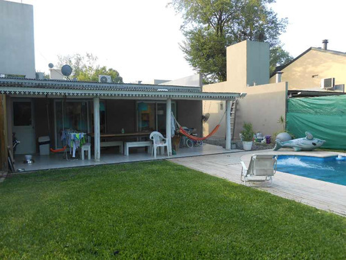 Casa En Venta Condicionada En Villa Udaondo