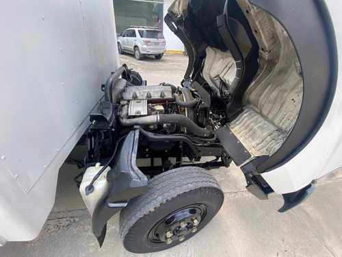 Imagen 10 de 12 de Toyota Dyna 387 Chasis Largo Con Furgón