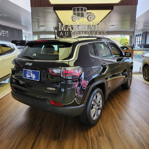 Jeep Compass LONG. T270 1.3 TB 4x2 Flex Aut.