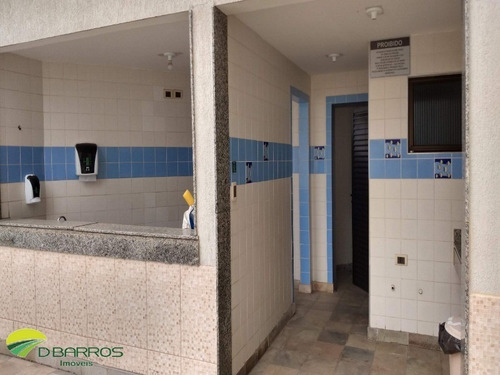 Imagem 15 de 23 de Excelente Apto De Alto Padrão No Centro - Laminado - Arm. Planejado Para Os Dorms, Coz., Banh., E Lavanderia - Andar Alto. - 4573 - 34354963