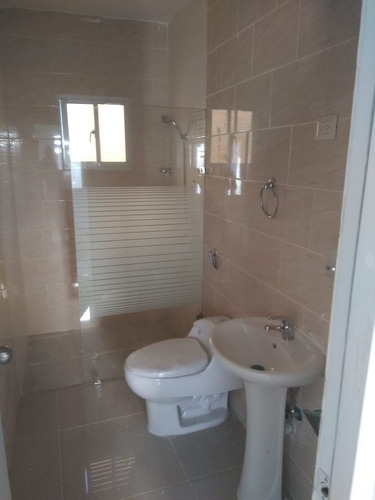 Imagen 12 de 20 de Casas De 3 Habitaciones, Bani, Peravia, El Mejor Precio