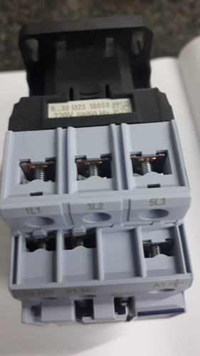 Contator Weg Tripolar Cwb9 220v 9a Para Guincho Csm