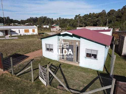 Imagen 2 de 18 de Casa Bella Vista Piriápolis 2 Dorms Alquiler Temporada Ca102274