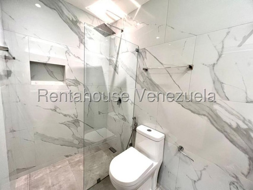 Apartamento ( Amoblado / Remodelado ) Alquiler Campo Alegre Mls - 25-17129