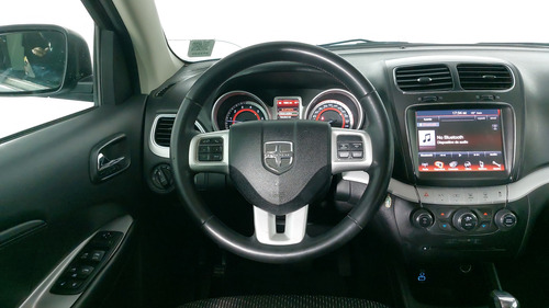 Dodge Journey 2.4 SXT+ 7