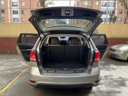 Dodge Journey 2.4 Sxt Fl