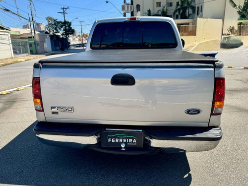 Ford F-250 3.9 Xlt 4X2 Cs Diesel 2P Manual