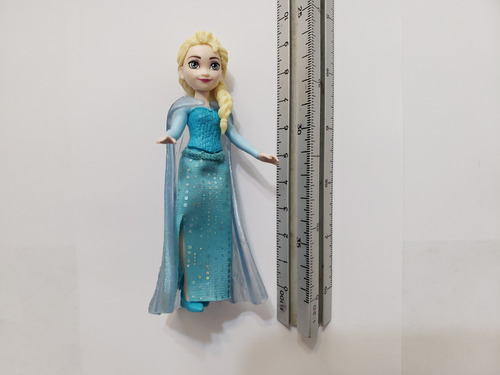 Disney Frozen Muñeca Mini Elsa 9cm (Usado)