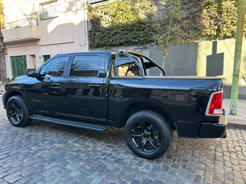 RAM 1500 5.7 Laramie Nigth Edition