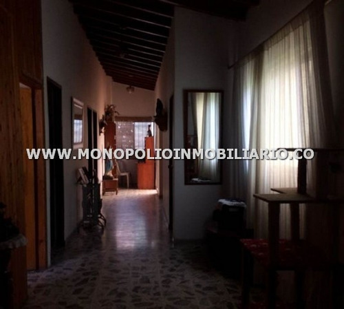 Imagen 1 de 10 de Estupendo Apartamento Venta La America Cod: 16541