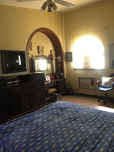 Imagen 9 de 10 de Casa En Venta En Trigal Centro Amoblada