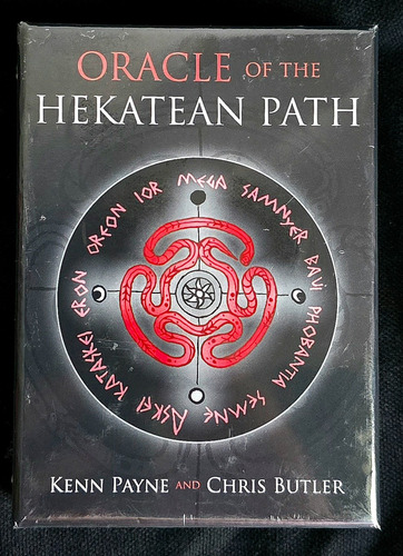 Oracle Of The Hekatean Path - Oráculo De Hekate, En Stock