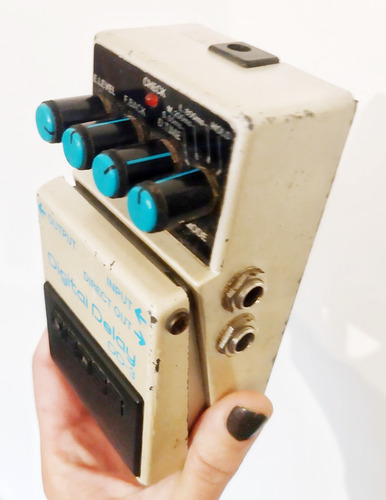 Boss Dd3 Long Chip Pedal Delay P/ Guitarra Blanco (Usado)