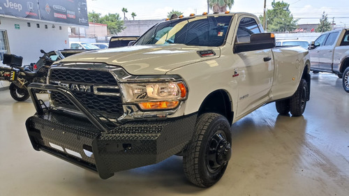 2020 Dodge Ram 3500 Dully 4x4 Diésel