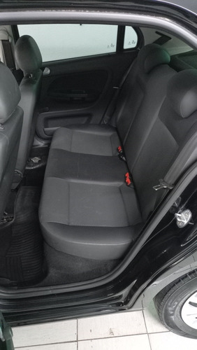 Imagen 9 de 11 de Volkswagen Gol Trend 2018 1.6 Trendline 5 Puertas