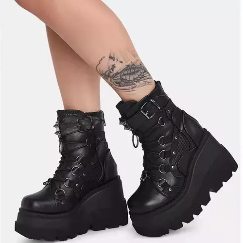 Botas hotsell góticas femininas