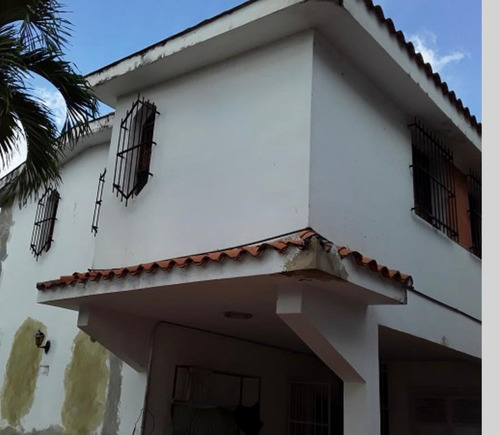 Imagen 9 de 14 de Casa Quinta Ideal Para Uso Comercial En La Urbanización La Viña, Valencia, Estado Carabobo. Carlos Tona , 04129305244 Cod: Foc-765