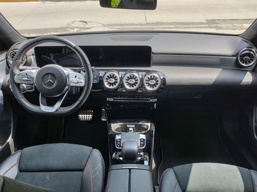 Imagen 15 de 15 de Mercedes-benz Clase C 2019 2.0 200 Cgi Sport At