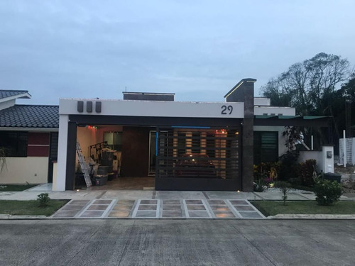 Casa De Una Planta En Cordoba Veracruz