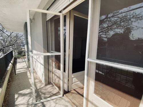 Casa En Venta En Alberdi A Reciclar - Oportunidad!