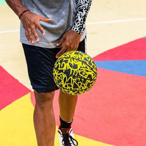 Imagen 3 de 4 de Balón And1 Xcelerate Graffiti Basketball Amarillo