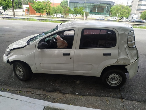 Imagem 2 de 9 de Sucata Fiat Uno Vivace Celebration 1.0 4cc Evo Manual 2014