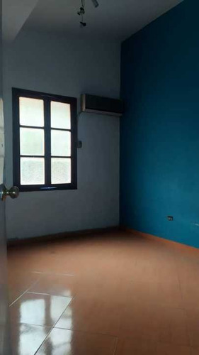 Imagen 11 de 13 de Se Vende Casa En Prebo 2 Ideal Para Negocio