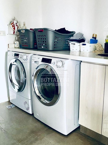 Departamento Piso En Venta Ubicado En Olivos, Vicente López, G.b.a. Zona Norte
