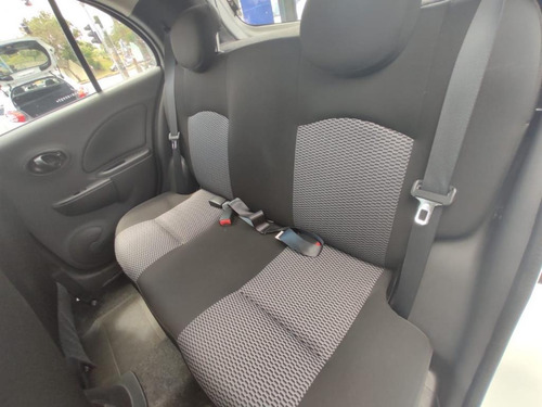 Imagem 11 de 13 de Nissan March S 1.0 12v Flex 5p