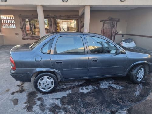 Chevrolet Corsa Classic 1.6 Gl Aa Super