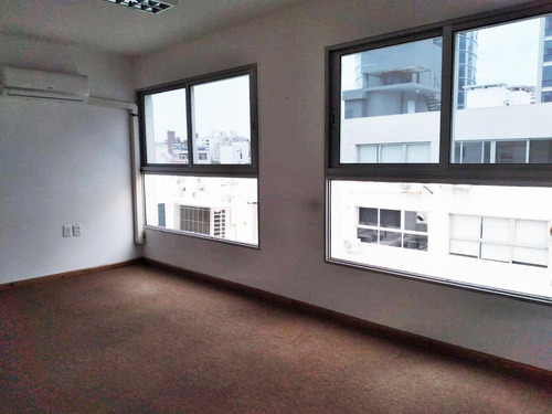Imagen 4 de 7 de Oficina -excelente Oficina Próximo A Wtc Y Montevideo Shopping